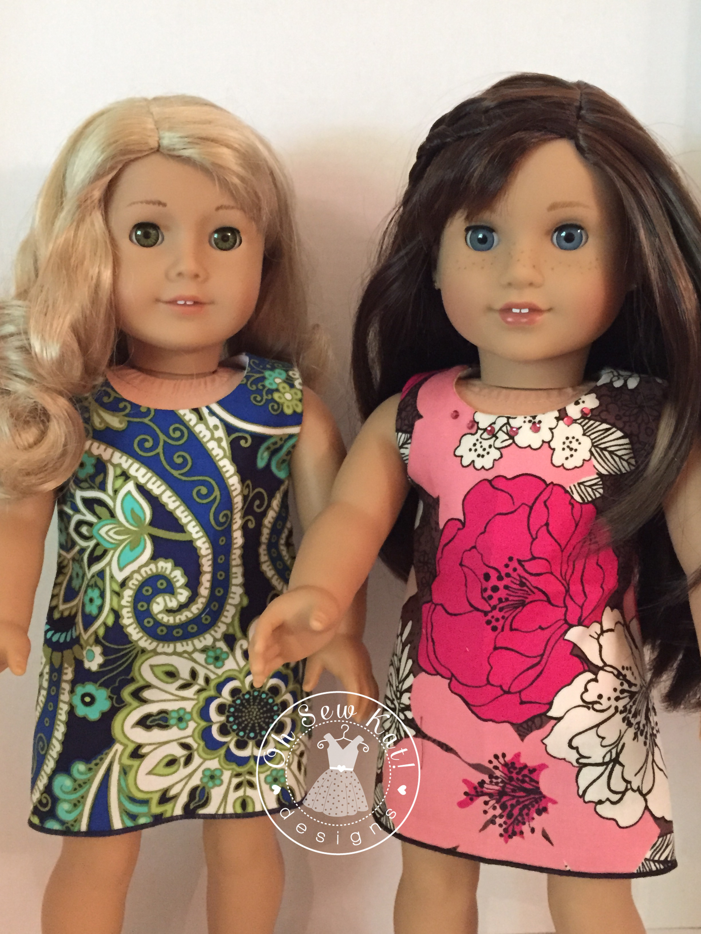 Make a simple summer dress for your 18 inch doll with the Sunshine Dress PDF Pattern from OhSewKat! Also available for 14 inch dolls like Wellie Wishers from American Girl. #dollclothes #sewingpattern #summerclothes #dolloutfit #sunshinedress #ohsewkat