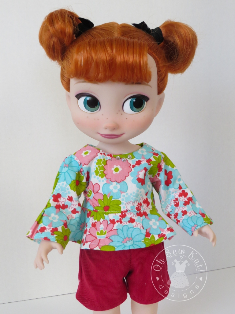 Make your own doll clothes for your 16 inch disney animators' princess dolls with easy sewing patterns from Oh Sew Kat! Find lots more options in my Etsy shop. #dollclothes #animators